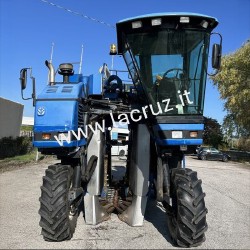 VENDEMMIATRICE SEMOVENTE NEW HOLLAND SB65